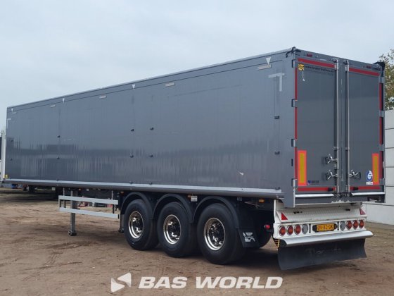 クレーカー・ウォーキング・フロア