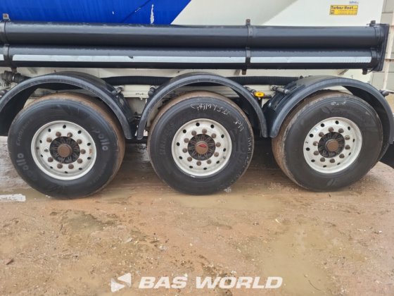 ターボス・フート サイロ セミトレーラー