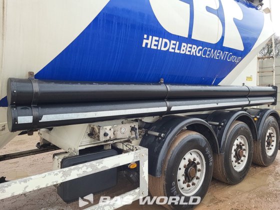 ターボス・フート サイロ セミトレーラー