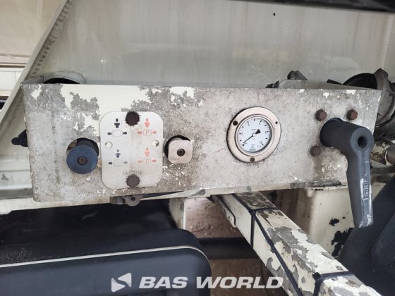 ターボス・フート サイロ セミトレーラー