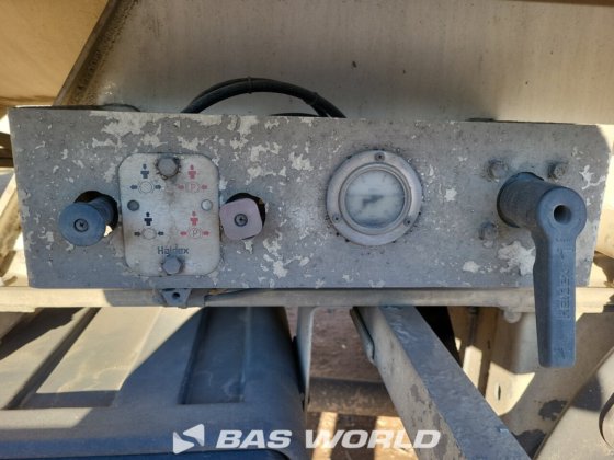 ターボス・フート サイロ セミトレーラー