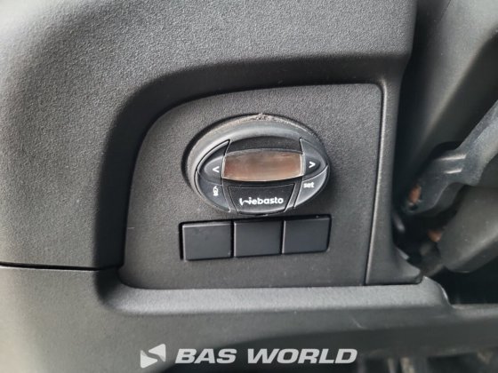 イヴェコ・デイリー 35S14 クローズド・ボックス・バン