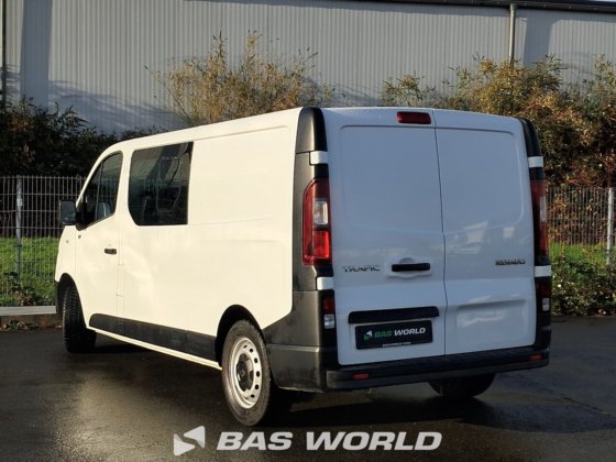 雷诺 Trafic 120pk 封闭箱式货车