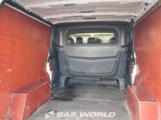 雷诺 Trafic 120pk 封闭箱式货车