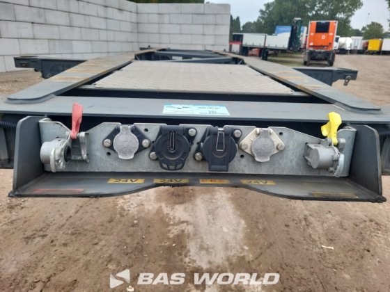 ヴァンフール・コンテナ・シャーシ