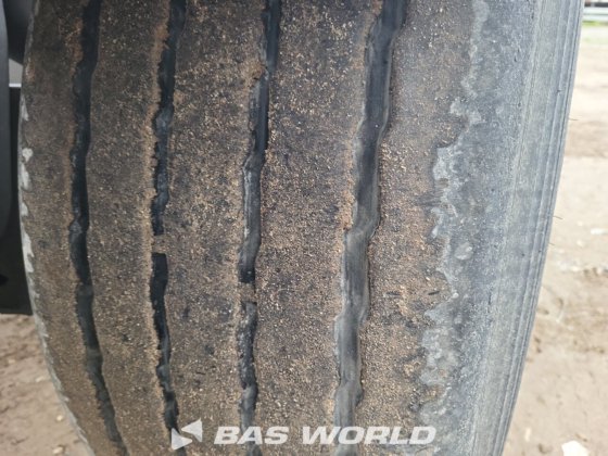 ヴァンフール・コンテナ・シャーシ