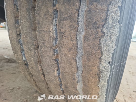 ヴァンフール・コンテナ・シャーシ