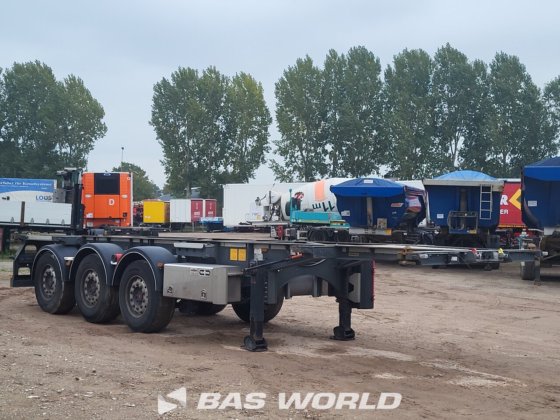 ヴァンフール・コンテナ・シャーシ