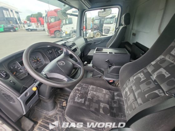 メルセデス・アテゴ 816 4X2 ジョンカー ボックスボディトラック