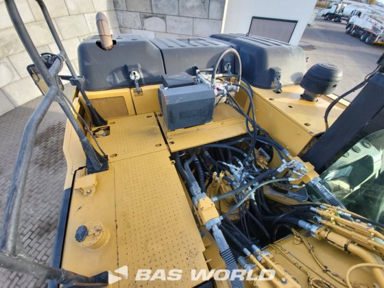 キャタピラー 336 E L クローラーショベル