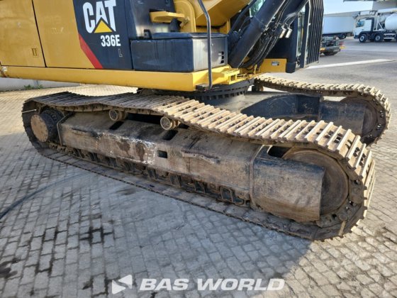 キャタピラー 336 E L クローラーショベル