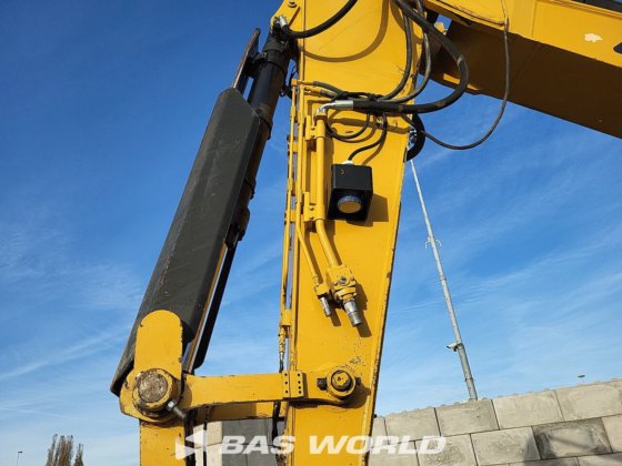 キャタピラー 336 E L クローラーショベル