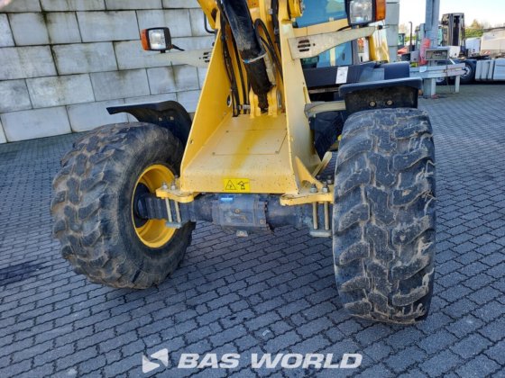 洋马V120轮式装载机