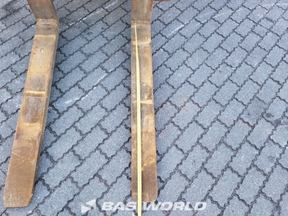 洋马V120轮式装载机