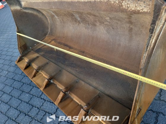 洋马V120轮式装载机