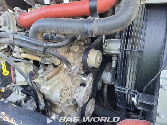 洋马V120轮式装载机