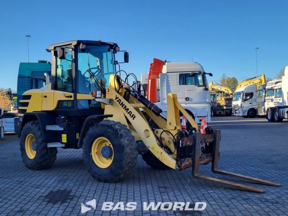 洋马V120轮式装载机