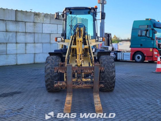 洋马V120轮式装载机