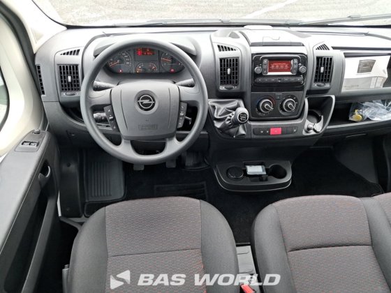 オペル・モバノ 140PK オープン