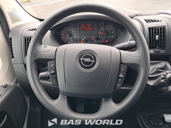 オペル・モバノ 140PK オープン