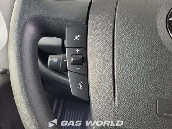 オペル・モバノ 140PK オープン