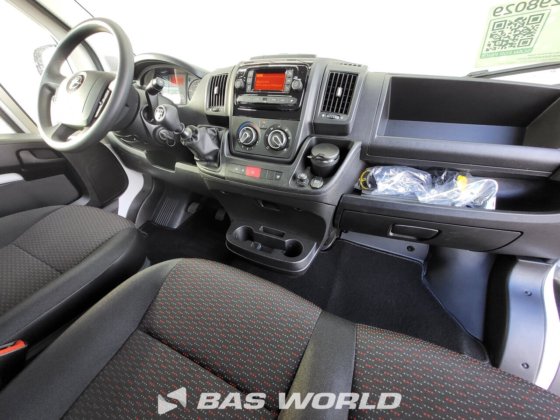 オペル・モバノ 140PK オープン