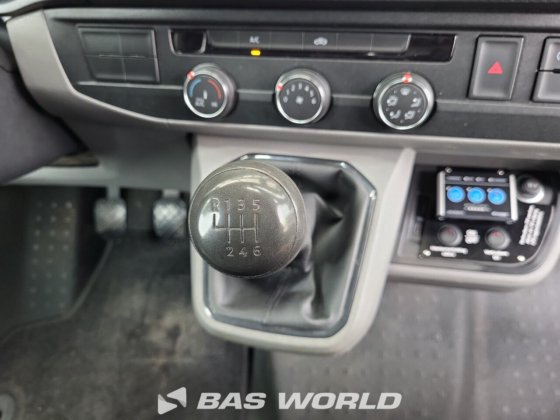 大众运输车 150PK 封闭箱式货车