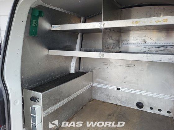 大众运输车 150PK 封闭箱式货车