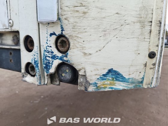 柯格尔封闭箱式半拖车