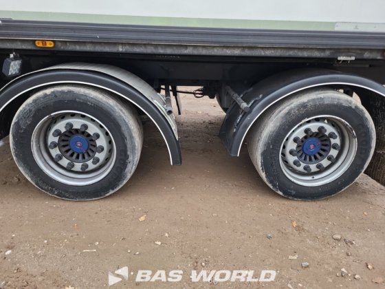 Van Eck Refrigerated Semi-Trailer