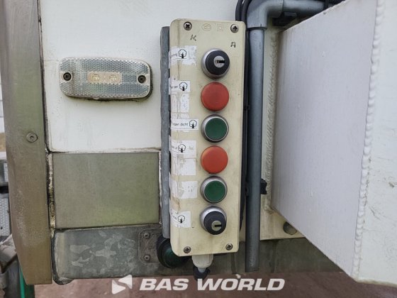 Van Eck Refrigerated Semi-Trailer