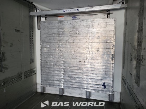 Schmitz Carrier Vector 1550 冷藏半挂车