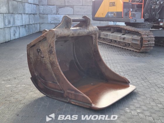 ボルボ EC350 E L クローラー式油圧ショベル