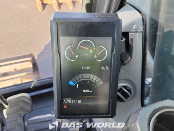 ボルボ EC350 E L クローラー式油圧ショベル