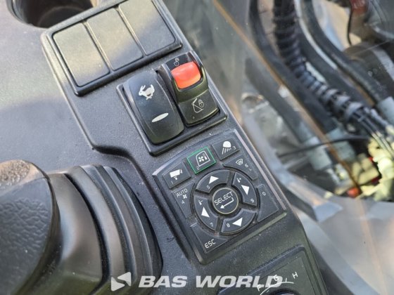 ボルボ EC350 E L クローラー式油圧ショベル