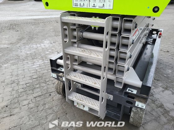 中联重科ZS1012AC-Li剪式举升机