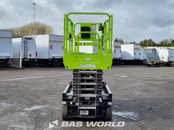 中联重科ZS1012AC-Li剪式举升机