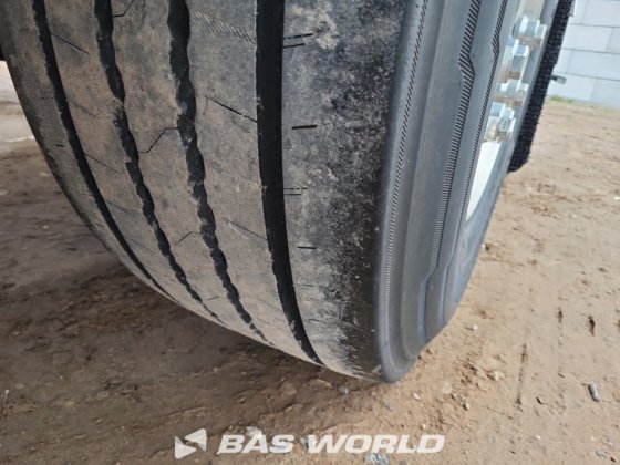 范霍尔集装箱底盘