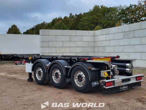 范霍尔集装箱底盘