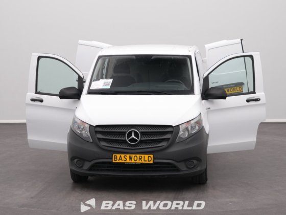 奔驰 Vito 114 封闭箱式货车