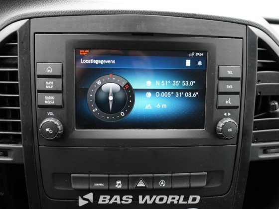 奔驰 Vito 114 封闭箱式货车