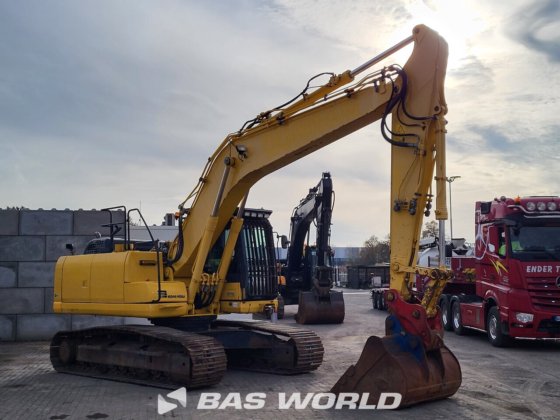 コマツPC210 LC-10 クローラーショベル