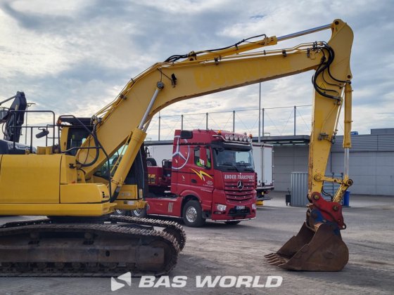 コマツPC210 LC-10 クローラーショベル