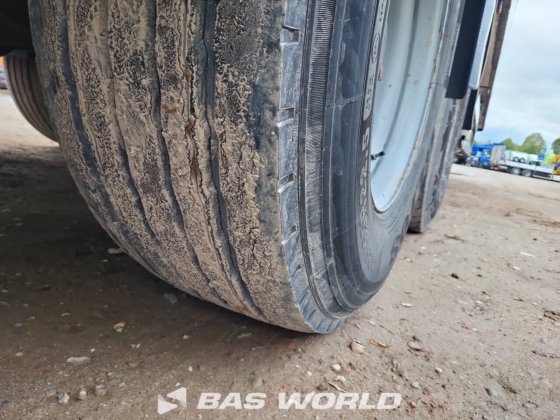 ナルコ冷蔵セミトレーラー