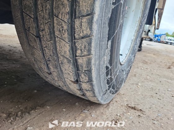 ナルコ冷蔵セミトレーラー