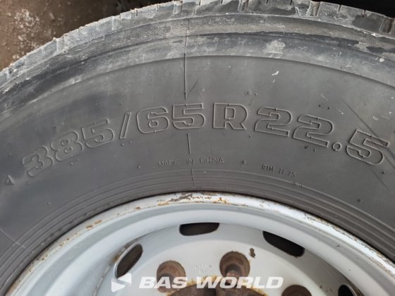 ナルコ冷蔵セミトレーラー