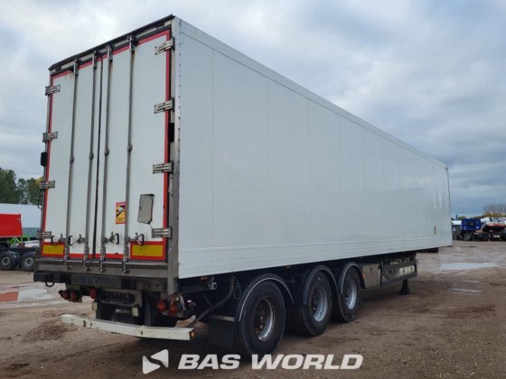 ナルコ冷蔵セミトレーラー