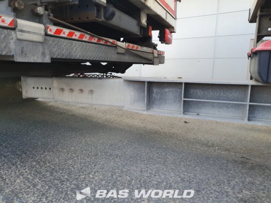 DAF XF 480 4X2 大型トラックとトレーラー