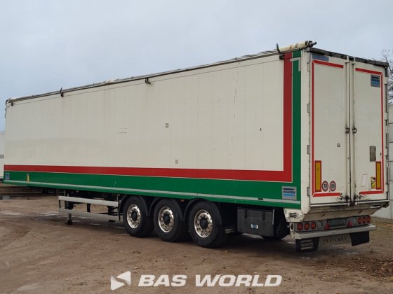 クナペン・ウォーキング・フロア