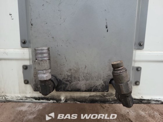 クナペン・ウォーキング・フロア